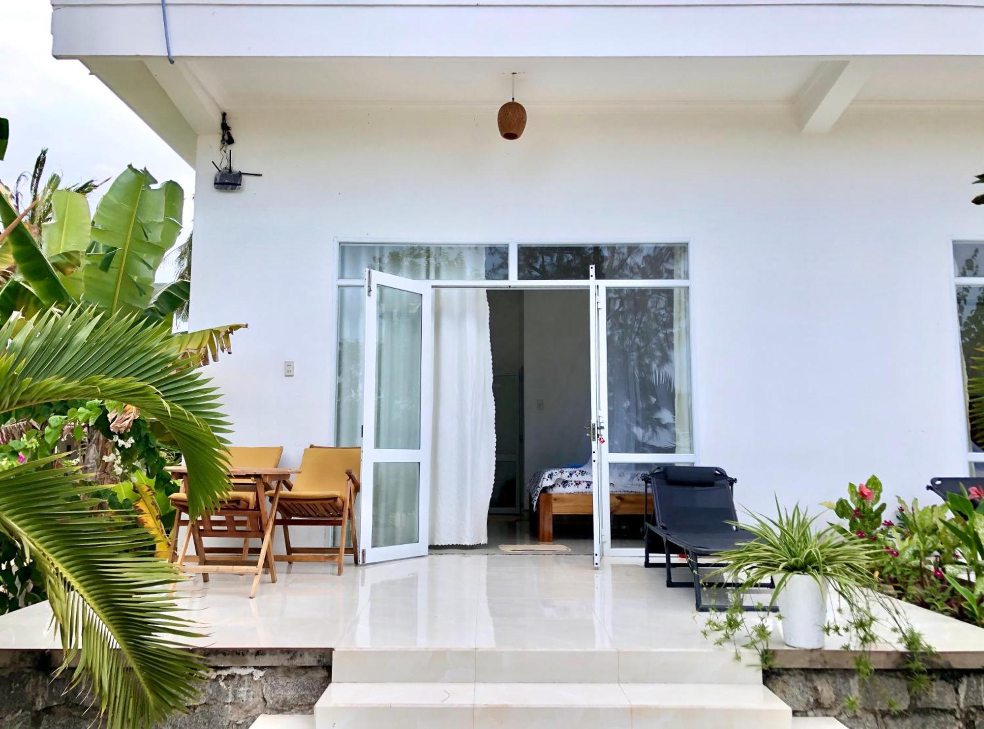 Robinson Beach Bungalow Vinh Hoa Eksteriør billede